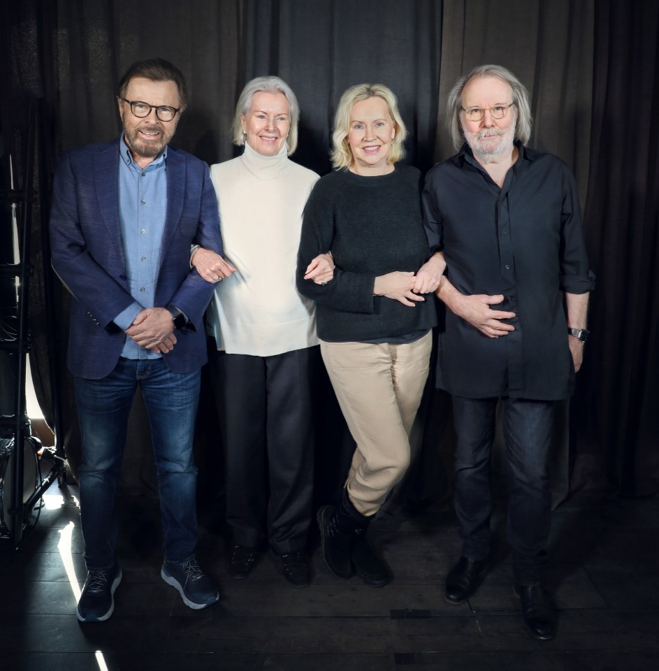 Portrait of Björn Ulvaeus, Frida Lyngstad, Agnetha Fältskog, and Benny Andersson.