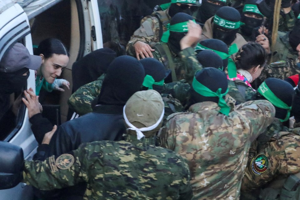 Hostages being transferred to the International Committee of the Red Cross.