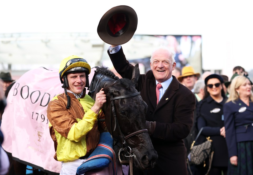 Paul Townend and Willie Mullins with winning horse at Cheltenham Festival.