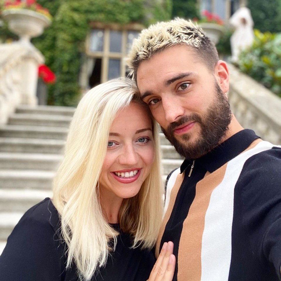 Tom Parker and Kelsey Parker selfie.
