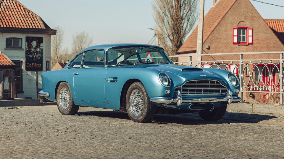1964 Aston Martin DB5 in Caribbean Pearl.