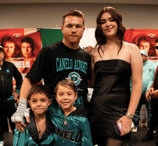 Canelo Alvarez with his family.