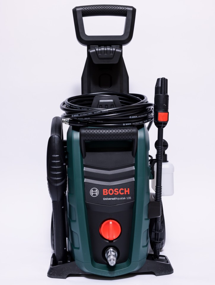 Bosch UniversalAquatak 135 pressure washer.