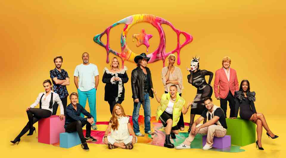 Group photo of Celebrity Big Brother contestants.