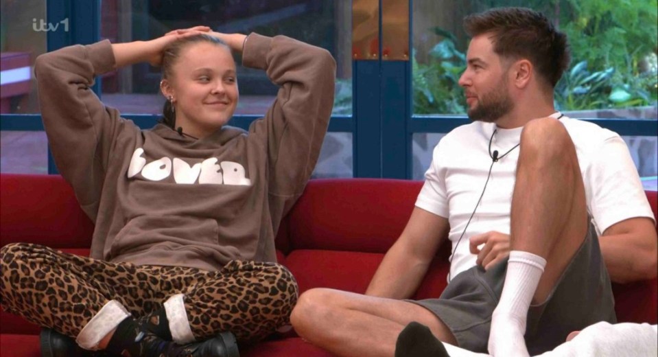 EROTEME.CO.UK FOR UK SALES: Contact Caroline If bylined must credit ITV1 Celebrity Big Brother - Day 10 Picture shows: Nominations. Chesney Hawkes votes Chris Hughes and JoJo Siwa. NON-EXCLUSIVE Date: Thursday 17th April 2025 Job: 250417UT15 London, UK EROTEME.CO.UK Disclaimer note of Eroteme Ltd: Eroteme Ltd does not claim copyright for this image. This image is merely a supply image and payment will be on supply/usage fee only.