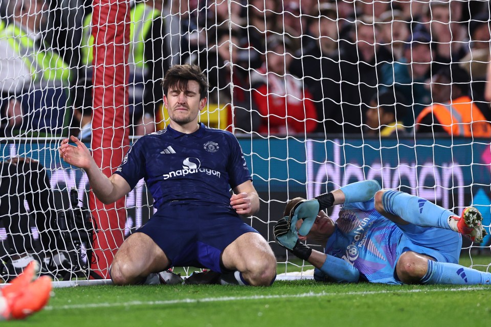Harry Maguire of Manchester United reacts after a missed chance.