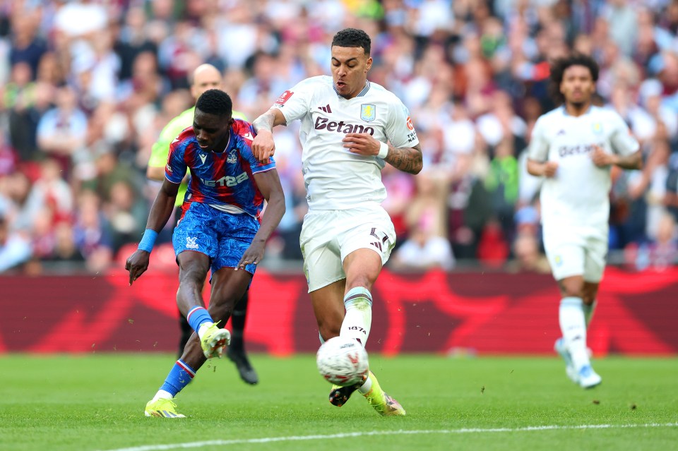 Ismaila Sarr of Crystal Palace scoring a goal against Aston Villa.