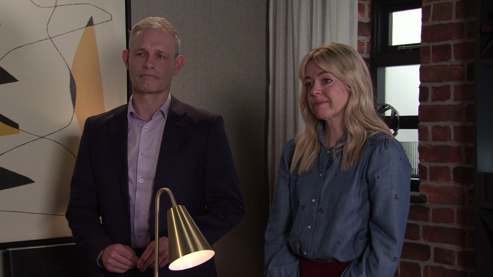 Nick Tilsley and Toyah Battersby in an office.