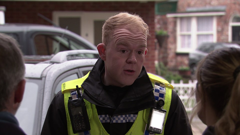 Craig Tinker, a Coronation Street character, speaks to Abi and Kevin Webster about fake videos.