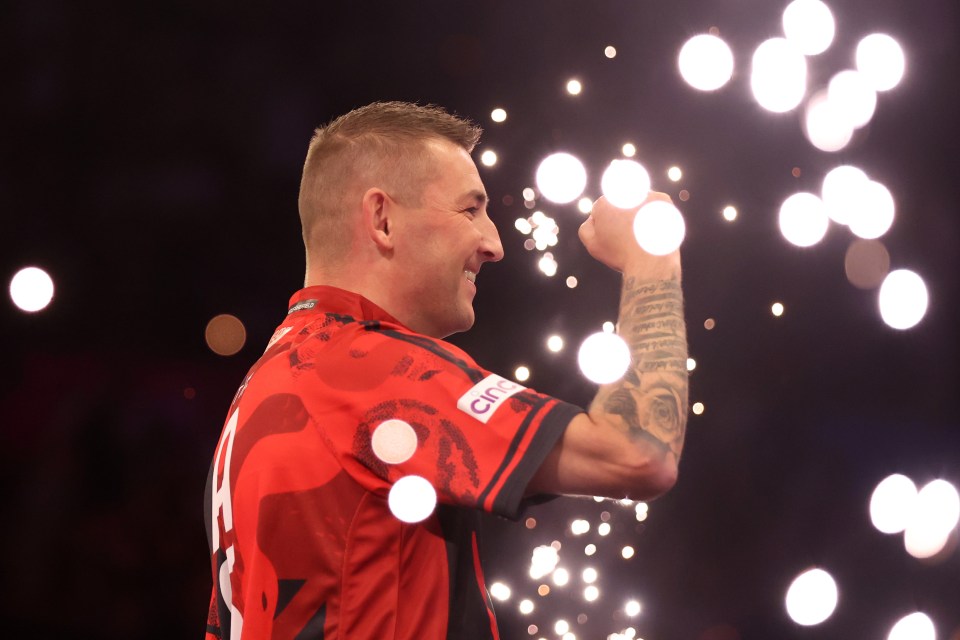 SHEFFIELD, ENGLAND - MAY 22: Nathan Aspinall of England celebrates victory against Michael van Gerwen of Netherlands during the 2025 BetMGM Premier League Darts at Utilita Arena Sheffield on May 22, 2025 in Sheffield, England. (Photo by George Wood/Getty Images) *** BESTPIX ***