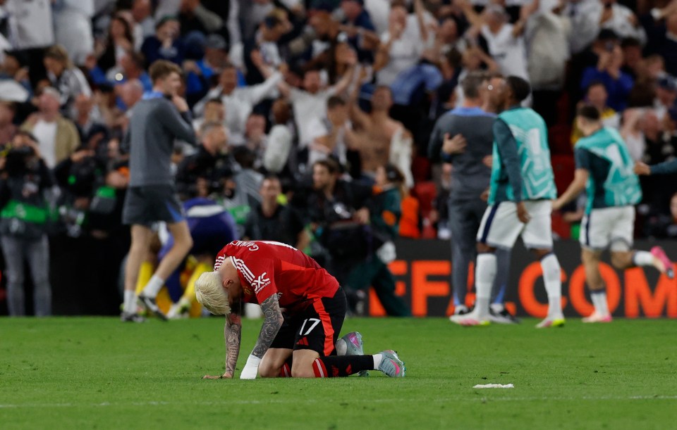 Soccer Football - Europa League - Final - Tottenham Hotspur v Manchester United - San Mames, Bilbao, Spain - May 21, 2025 Manchester United's Alejandro Garnacho looks dejected after the match REUTERS/Vincent West