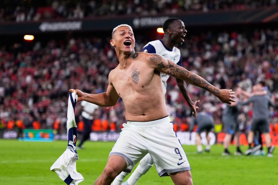 Tottenham's Richarlison celebrates after winning the Europa League final soccer match between against Manchester United at the San Mames Stadium in Bilbao, Spain, Wednesday, May 21, 2025. (AP Photo/Manu Fernandez)