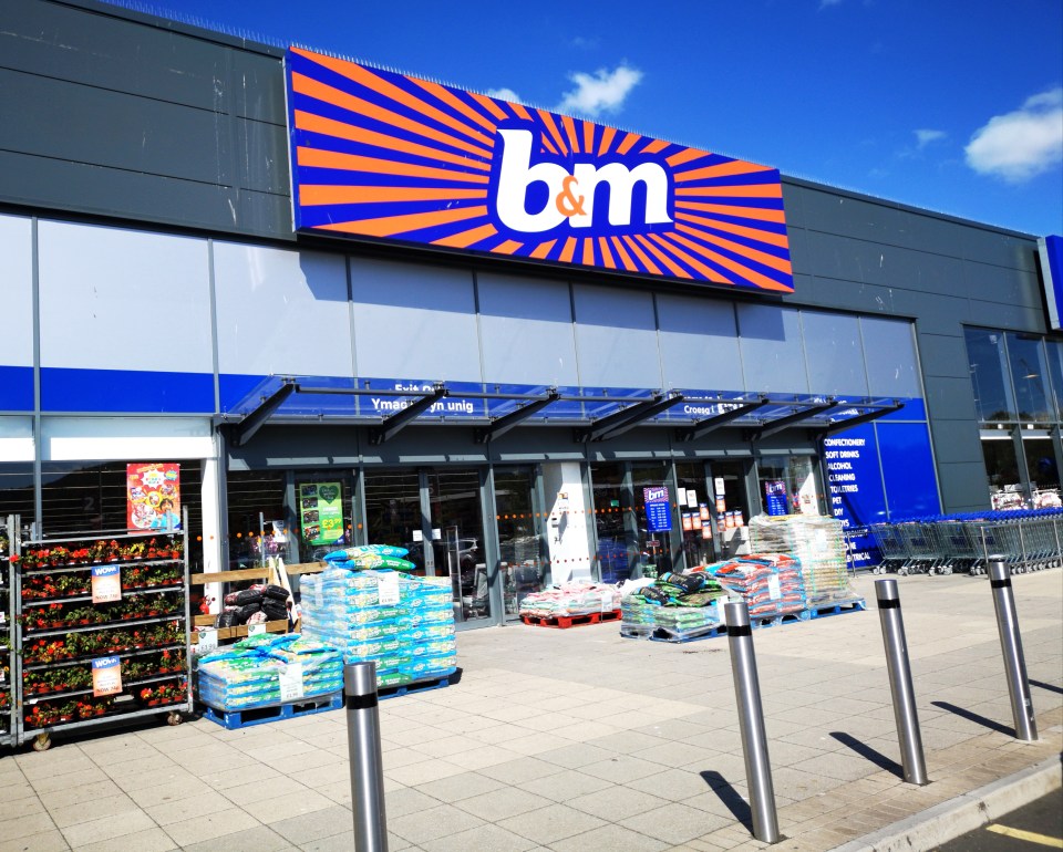 B&M Bargains retail store exterior with merchandise displayed outside.