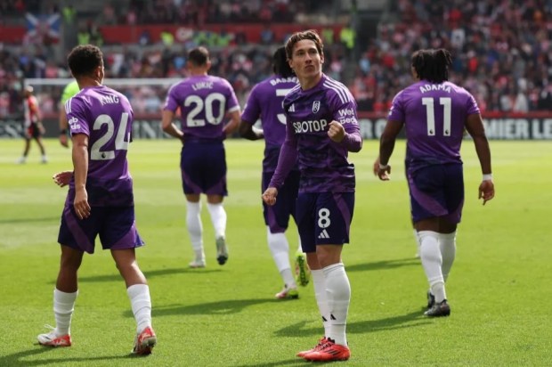 BRENTFORD, ENGLAND - MAY 18: Harry Wilson of Fulham celebrates scoring his team's third goal during the Premier League match between Brentford FC and Fulham FC at Gtech Community Stadium on May 18, 2025 in Brentford, England. (Photo by Alex Davidson/Getty Images)