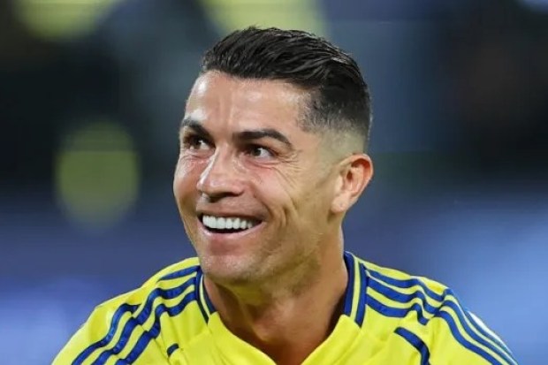 RIYADH, SAUDI ARABIA - MAY 07: Cristiano Ronaldo of Al Nassr reacts during the Saudi Pro League match between Al Nassr and Al Ittihad at Al-Awwal Park on May 07, 2025 in Riyadh, Saudi Arabia. (Photo by Abdullah Ahmed/Getty Images)