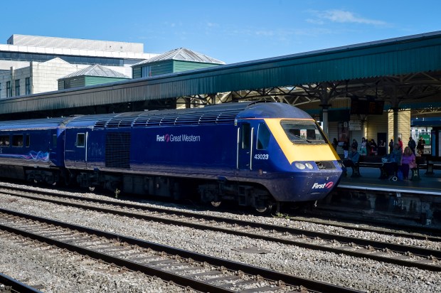 First Great Western train at Cardiff Central station.