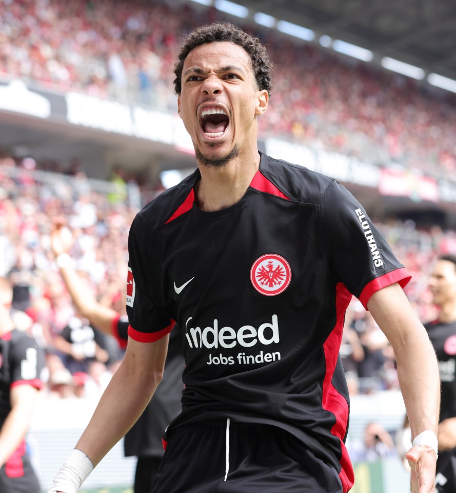 Hugo Ekitike of Eintracht Frankfurt celebrating a goal.