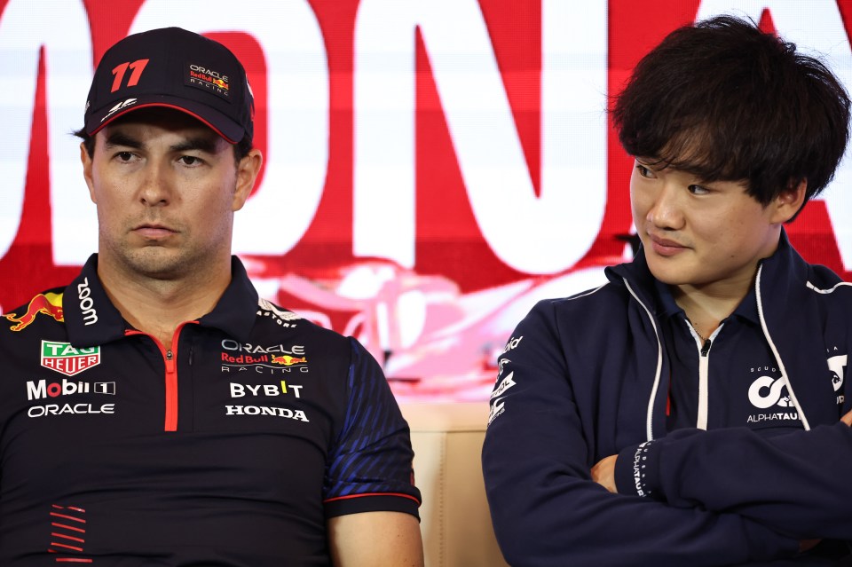 Sergio Pérez and Yuki Tsunoda at a press conference.