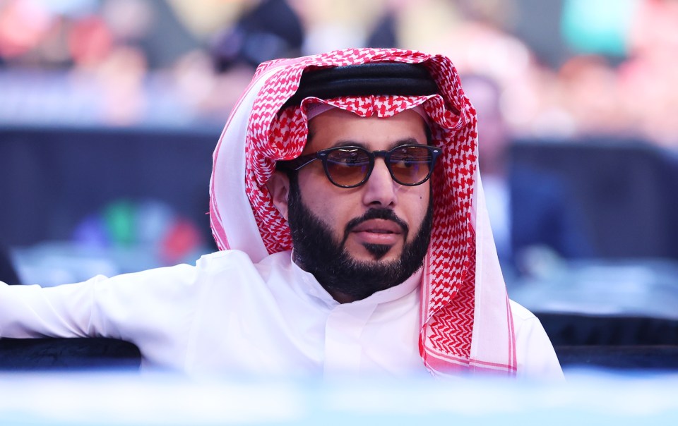 Turki Alalshikh at a boxing match.