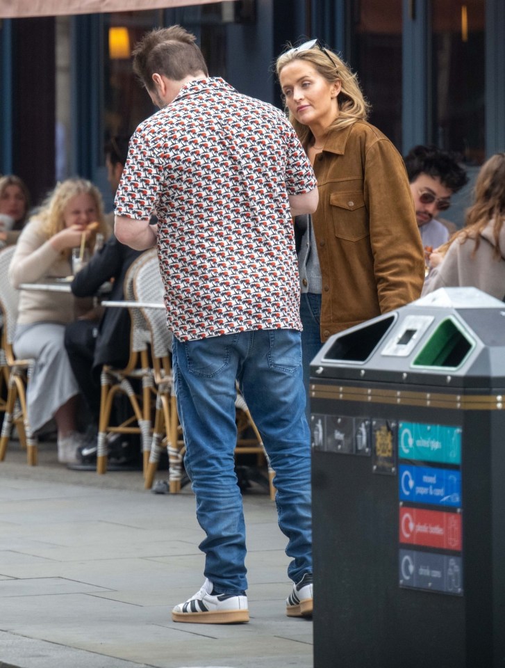 Alfie Boe and his girlfriend having lunch in London.