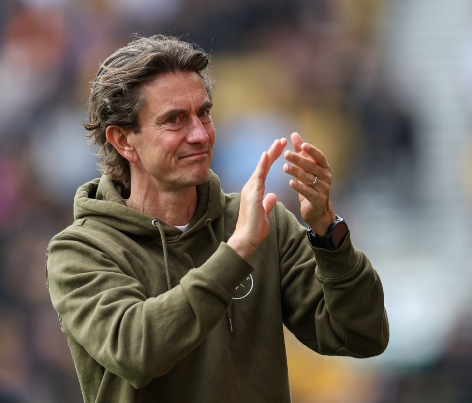 WOLVERHAMPTON, ENGLAND - MAY 25:Brentford manager Thomas Frank applauds the fans at the final whistle during the Premier League match between Wolverhampton Wanderers FC and Brentford FC at Molineux on May 25, 2025 in Wolverhampton, England. (Photo by Lee Parker - CameraSport via Getty Images)