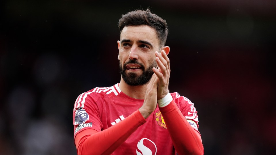 Bruno Fernandes of Manchester United applauding.