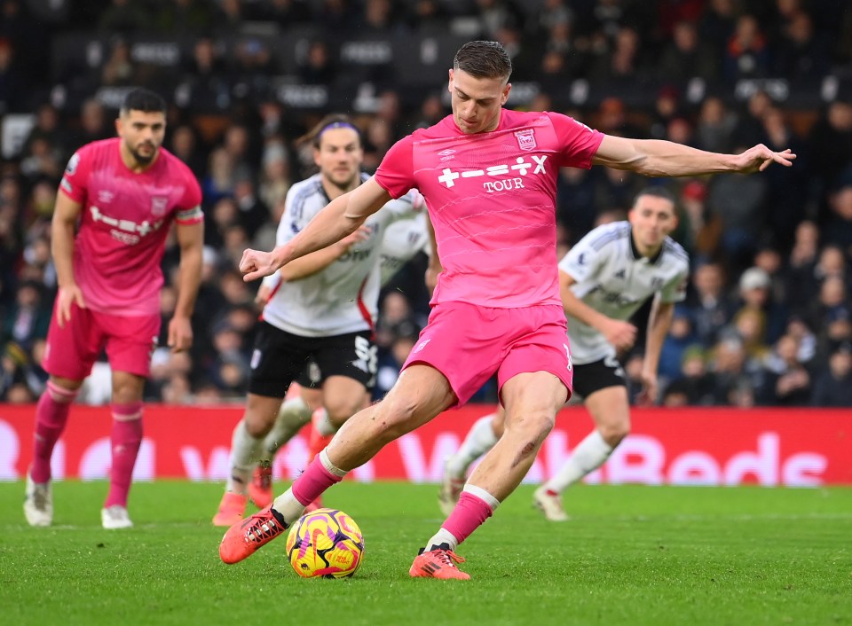 Liam Delap of Ipswich Town scoring a goal during a soccer match.